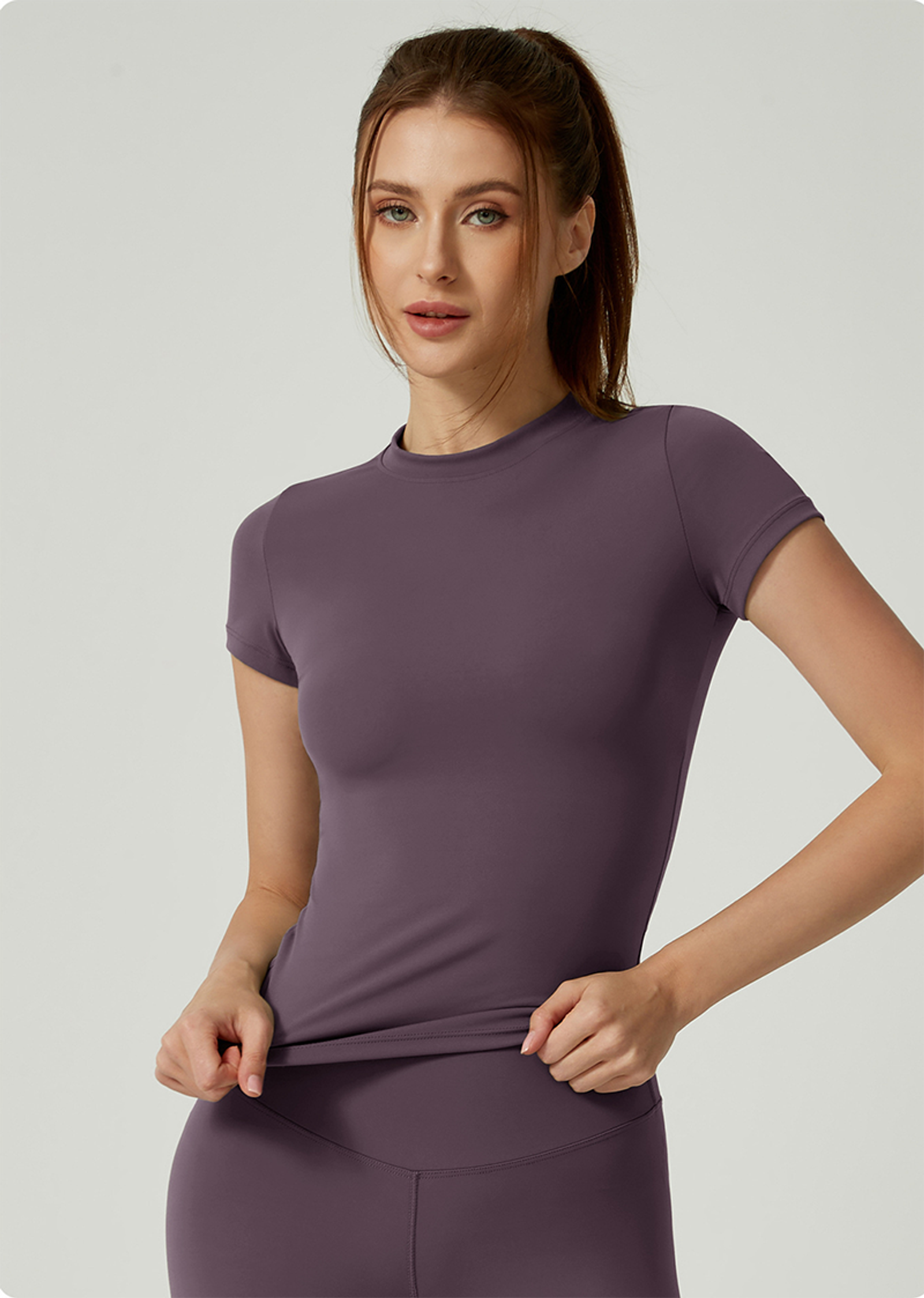 Women’s Seamless Yoga Top - Short Sleeve Fitness Shirt