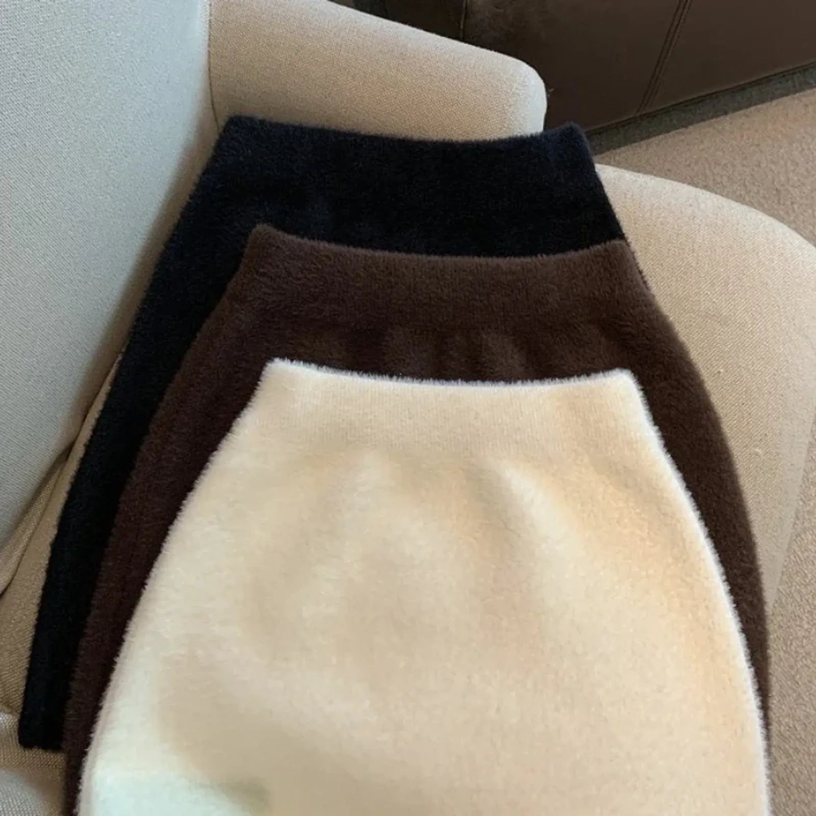 Elastic Waist Slim Women’s Mini Skirt