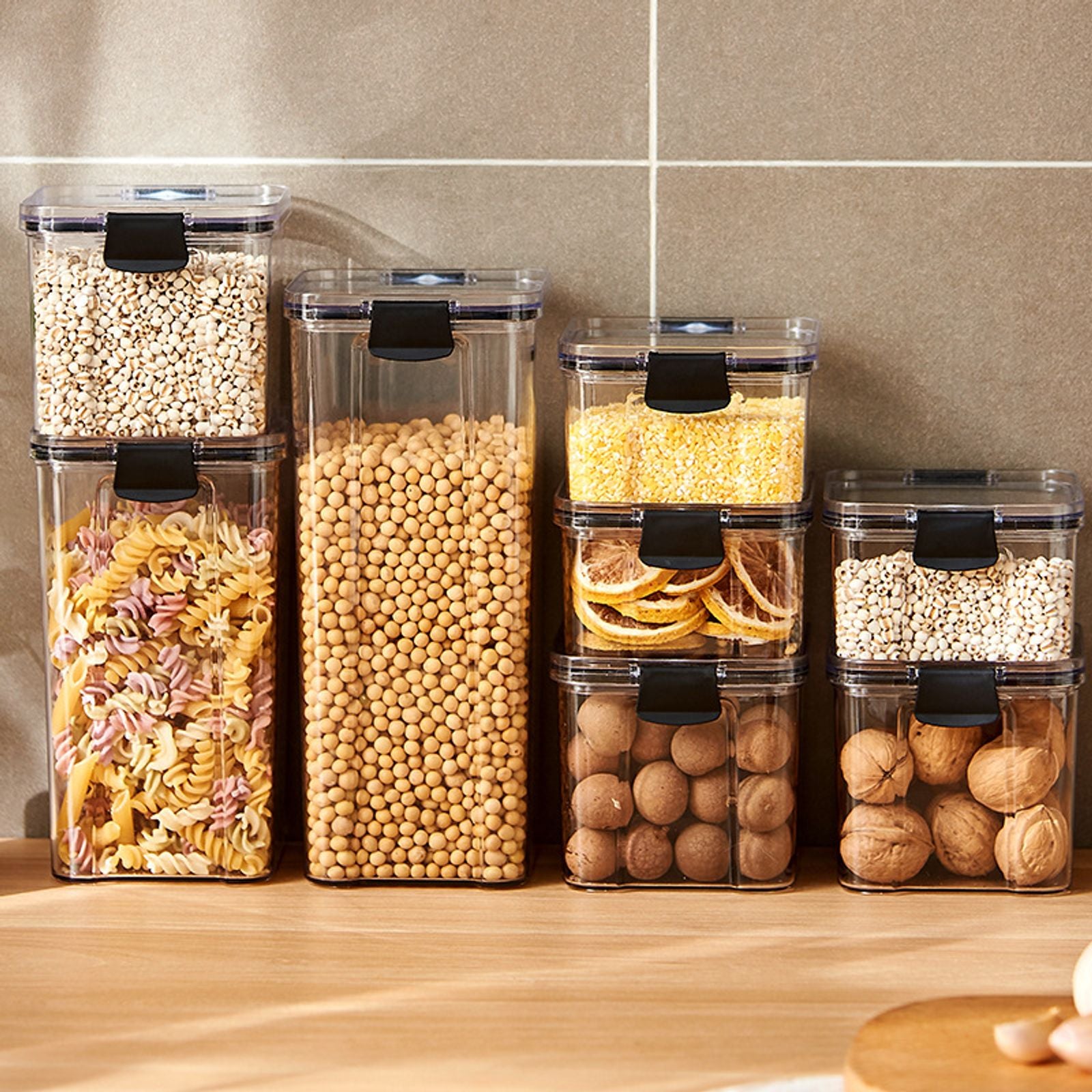 Large Plastic Sealed Jars for Grain and Seasoning Storage