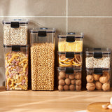 Large Plastic Sealed Jars for Grain and Seasoning Storage
