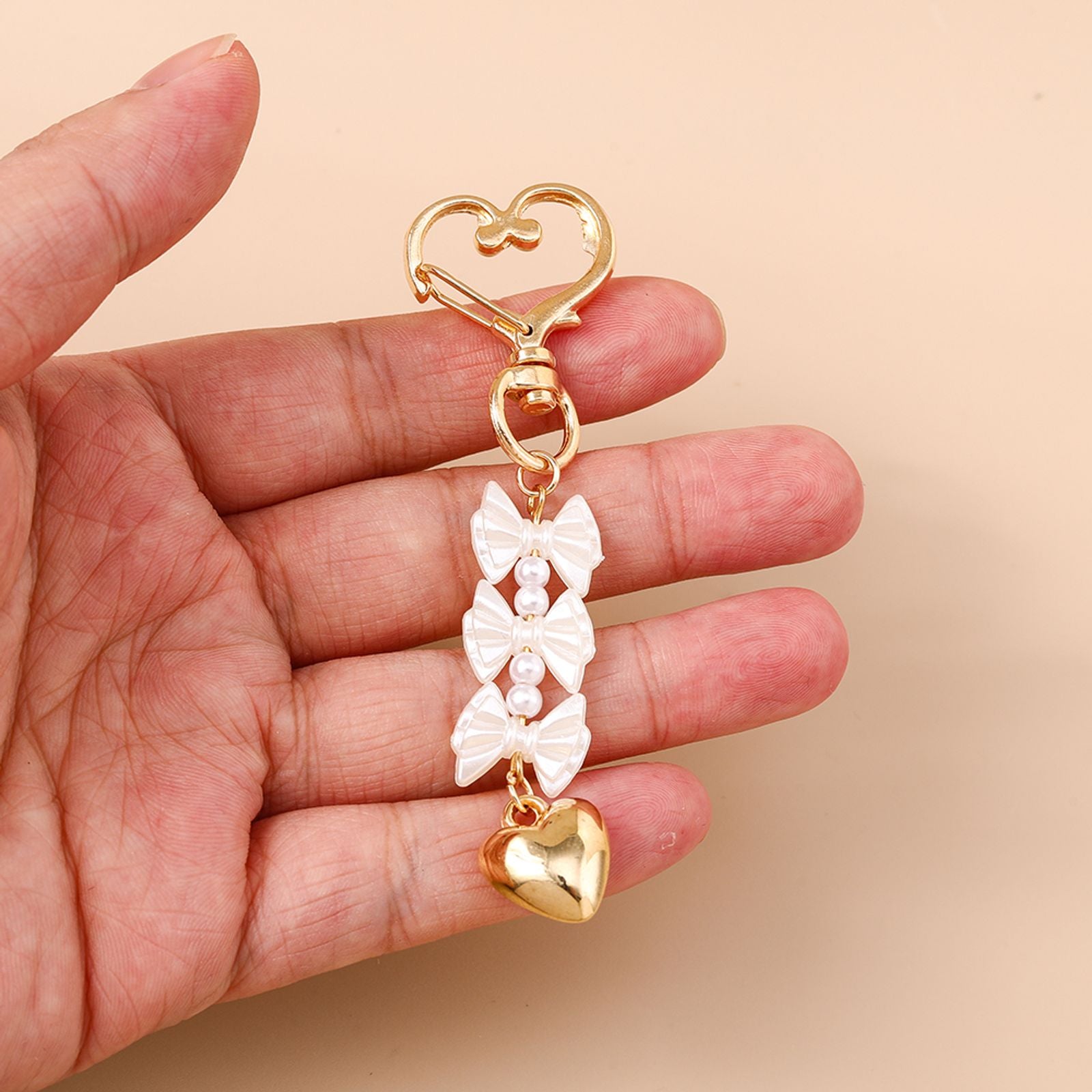 Cute Bowknot Love Heart Keychain with Crystal and Pearl