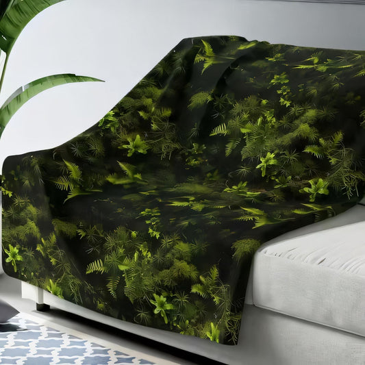 Luxurious Dark Green Fern Pattern Throw Blanket