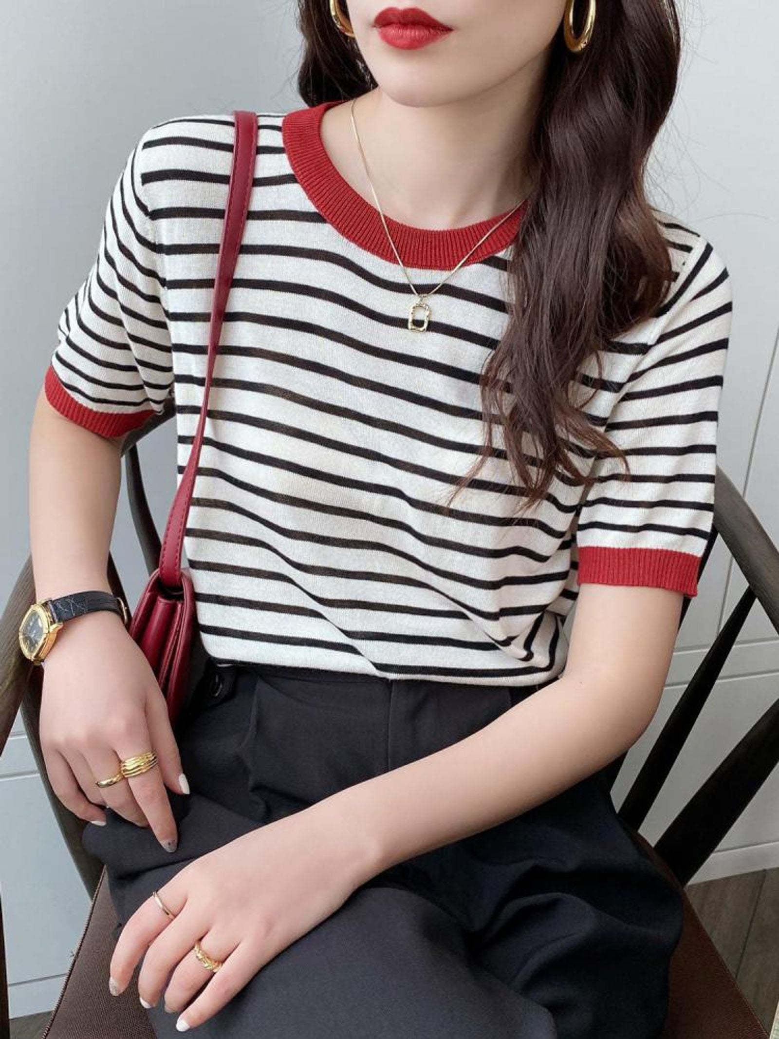 Women's Summer Stripe Knitted Round Collar T-Shirt