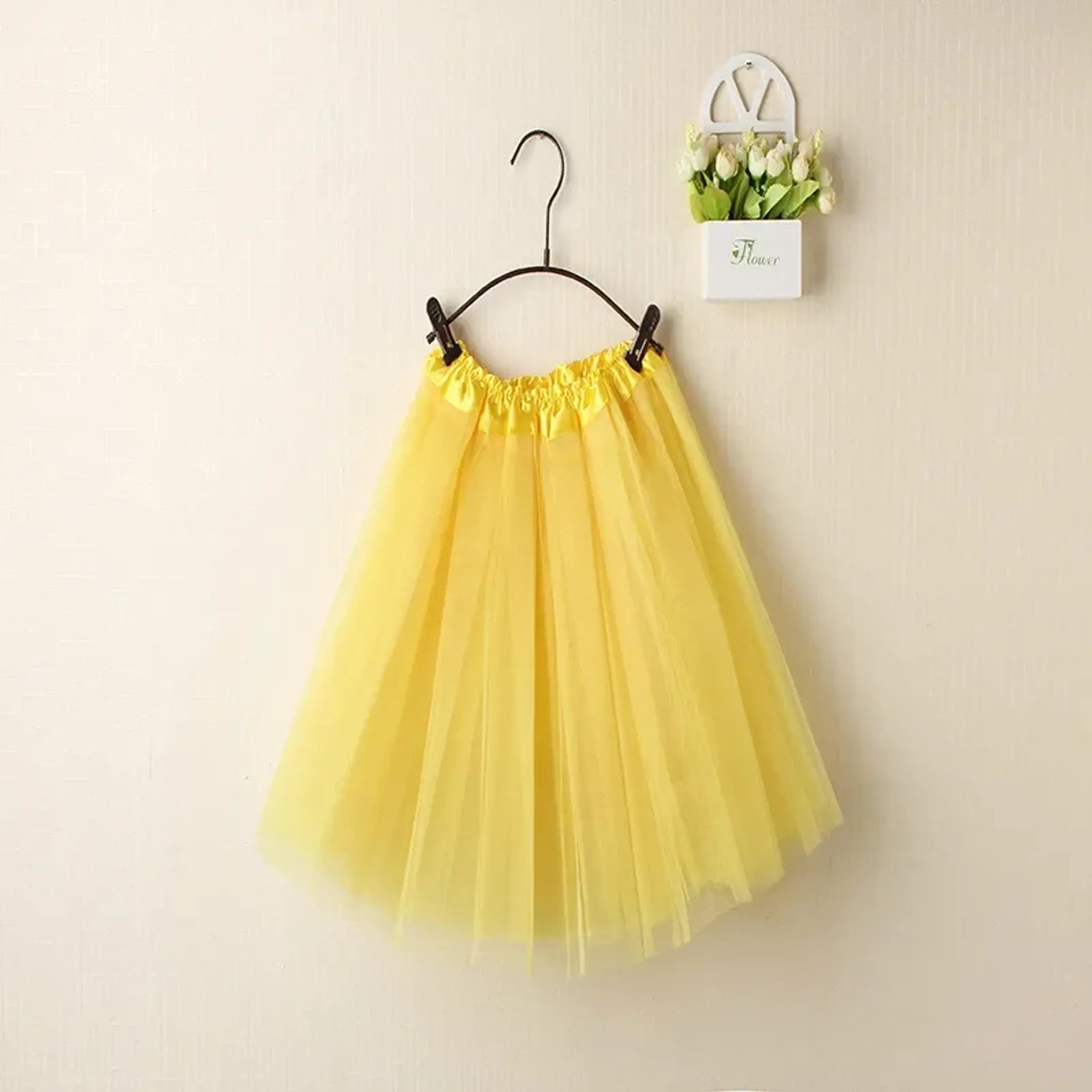 Women’s Vintage Tulle Mini Skirt for Summer Parties