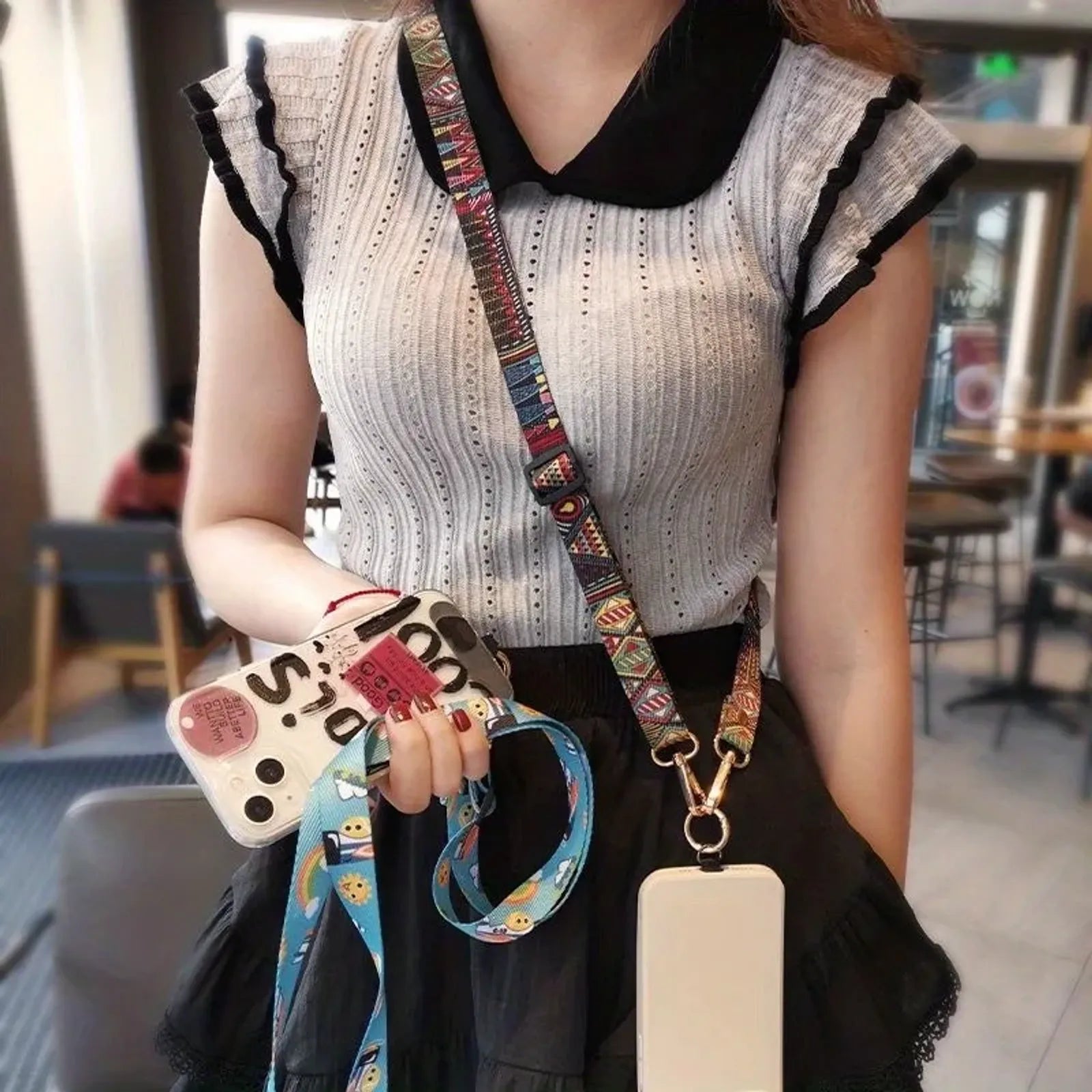 Retro Pattern Mobile Phone Clip Crossbody Lanyard