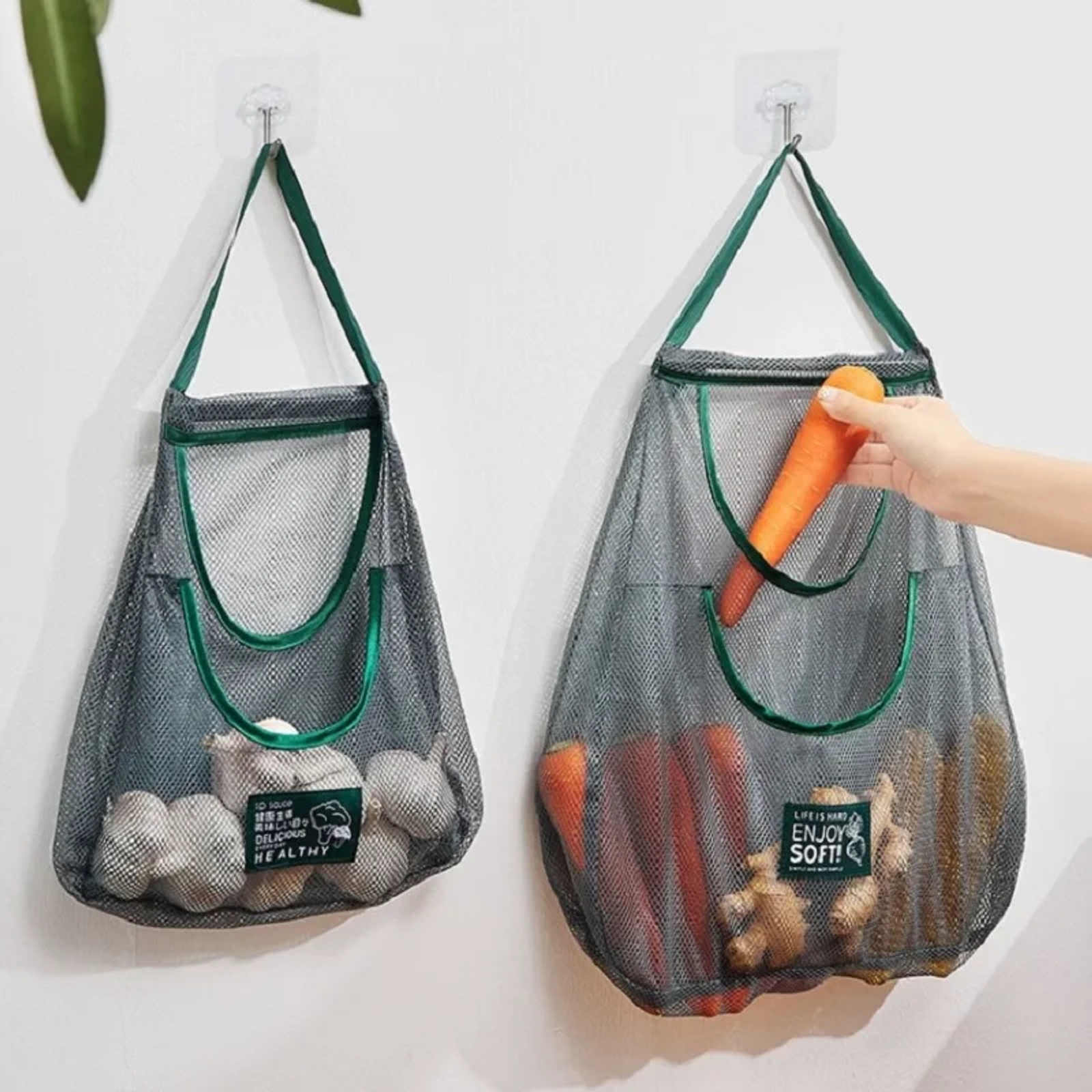 Reusable Hanging Mesh Storage Bags for Fruits and Vegetables