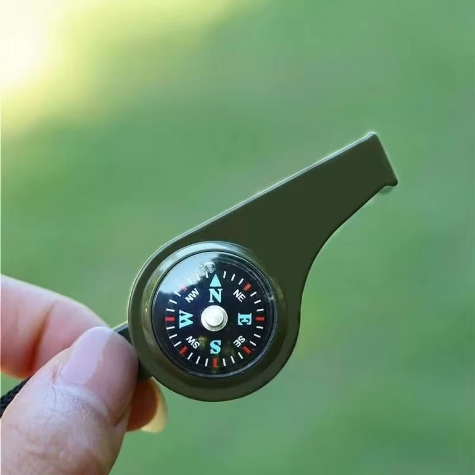 3-in-1 Outdoor Emergency Whistle with Compass and Thermometer