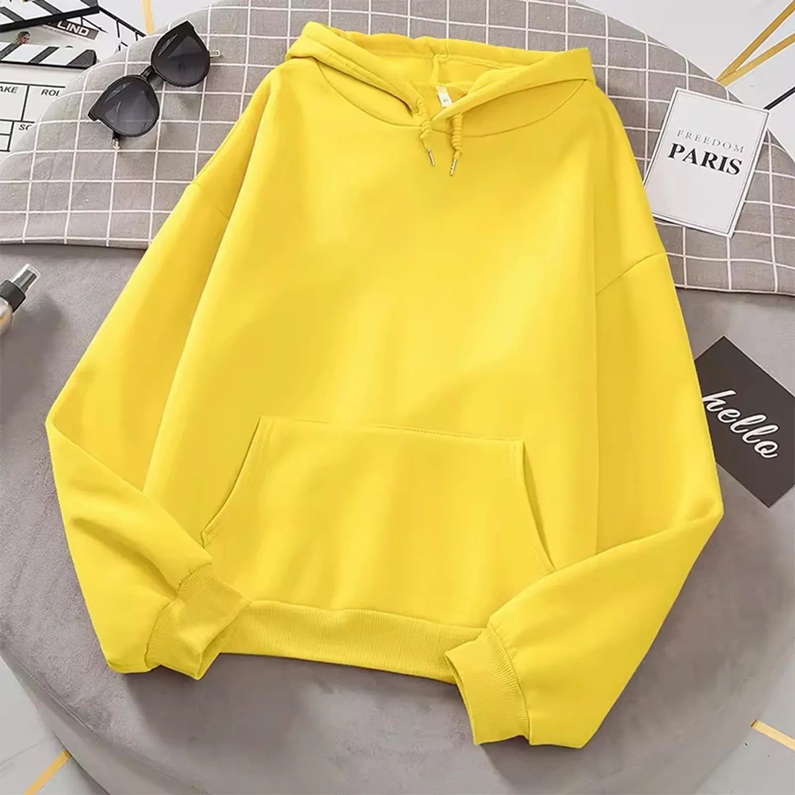 Popular Women's Pure Color Hoodie for Casual Fashion