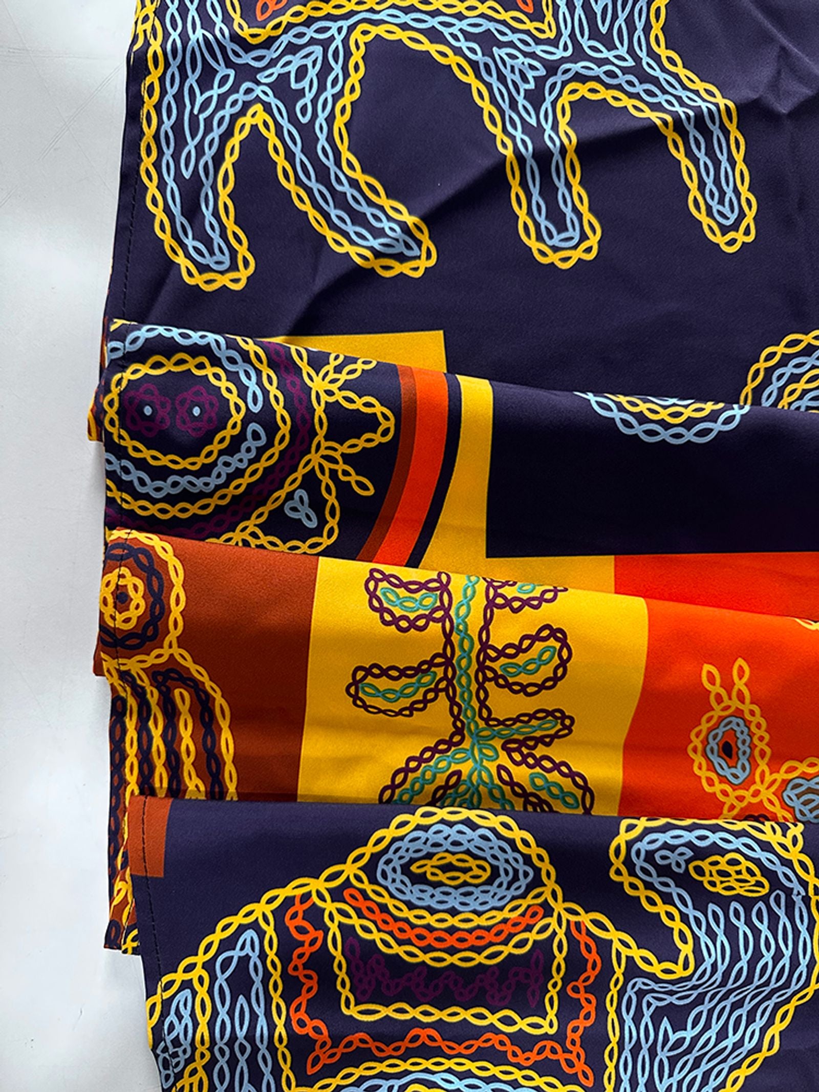 2024 V-neck Sleeveless Printed Dress with Large Hem